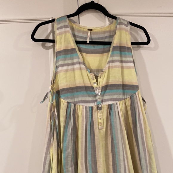 Free People Nora Wide Leg Yellow Multiclolor Striped Jumpsuit Size XSP - Picture 3 of 13